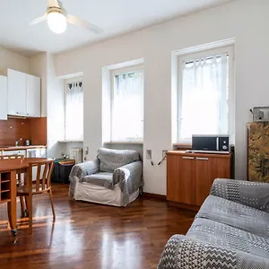  Apartamento Primopiano - Edolo Italia